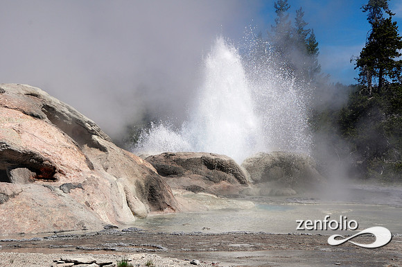 rocket major geyser.