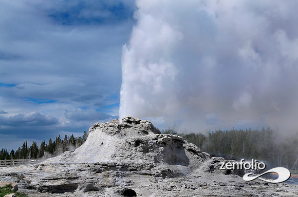 castle geyser eruption.38,39.