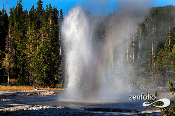 grotto fountain geryser.