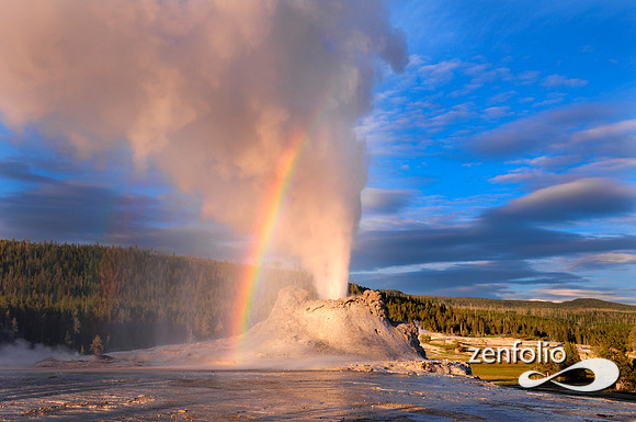 castle geyser rainbow eruption.