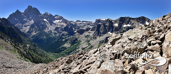 paintbrush divide,cascade canyon panorama.