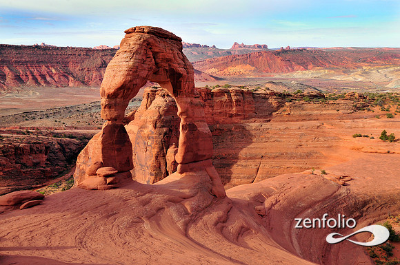 delicate arch sunrise.